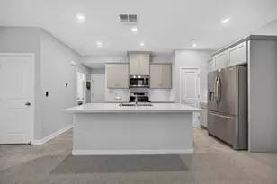 5301 E Commerce Way, Sacramento, CA 95835 - Photo 3