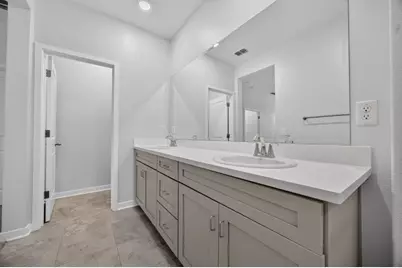 5301 E Commerce Way #68101, Sacramento, CA 95835 - Photo 29