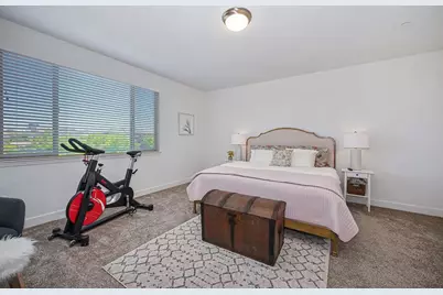 10073 Summerton Circle, Elk Grove, CA 95624 - Photo 29