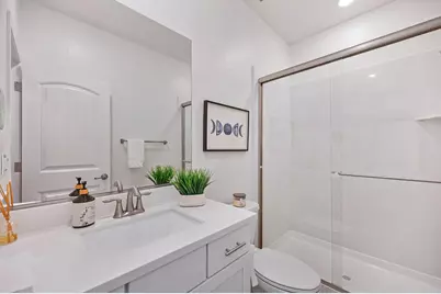 10073 Summerton Circle, Elk Grove, CA 95624 - Photo 5