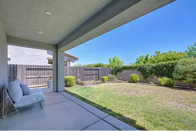 10073 Summerton Circle, Elk Grove, CA 95624 - Photo 35