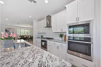 10073 Summerton Circle, Elk Grove, CA 95624 - Photo 11