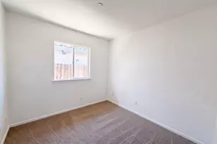 915 Wallace Dr, Woodland, CA 95776 - Photo 11