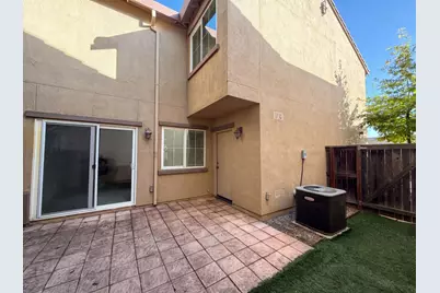 1966 Cook Court, Woodland, CA 95776 - Photo 5