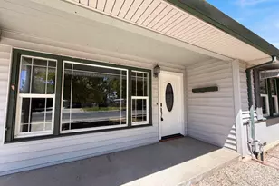 719 N Crescent Ave, Lodi, CA 95240 - Photo 1