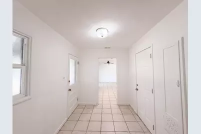 719 N Crescent Avenue, Lodi, CA 95240 - Photo 15