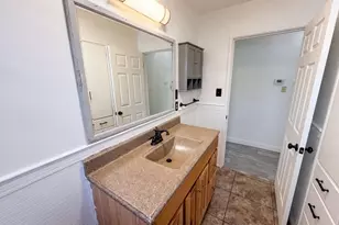 719 N Crescent Ave, Lodi, CA 95240 - Photo 23