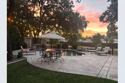 9729 Falcon Meadow Drive, Elk Grove, CA 95624 - Photo 9