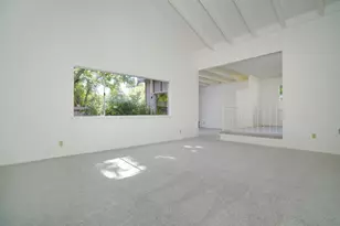 887 Commons Dr, Sacramento, CA 95825 - Photo 7
