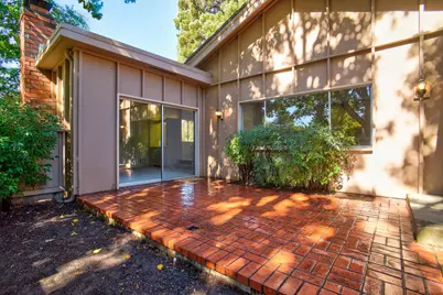 887 Commons Drive, Sacramento, CA 95825 - Photo 17