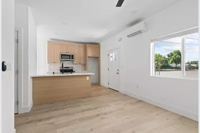 843 Carmelita Boulevard, Sacramento, CA 95838 - Photo 9