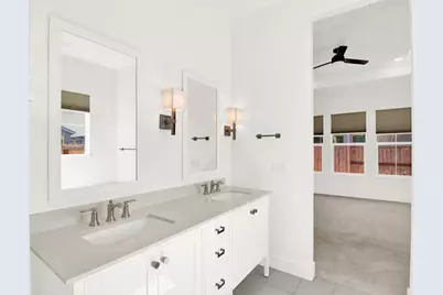 2039 Carmel Ranch Circle, Oakdale, CA 95361 - Photo 15