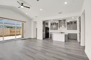 2039 Carmel Rnch Cir, Oakdale, CA 95361 - Photo 7