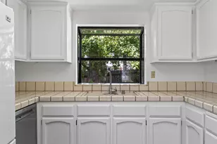 6186 Springview Dr, Rocklin, CA 95677 - Photo 15