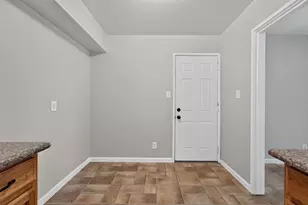 3329 Bristol Rd, Sacramento, CA 95864 - Photo 11