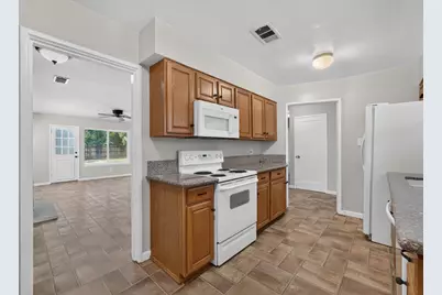3329 Bristol Road, Sacramento, CA 95864 - Photo 7