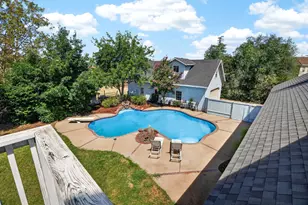 9430 Maris Ln, Elk Grove, CA 95624 - Photo 37