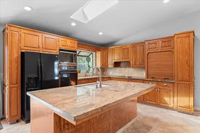 2143 Locust Court, Hughson, CA 95326 - Photo 17