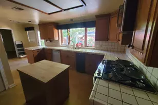 1020 Sycamore Ave, Modesto, CA 95350 - Photo 7