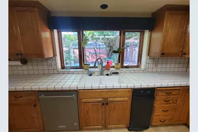 1020 Sycamore Avenue, Modesto, CA 95350 - Photo 33