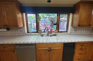 1020 Sycamore Ave, Modesto, CA 95350 - Photo 33