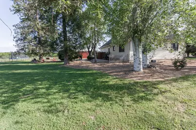9461 Garden Highway, Yuba City, CA 95991 - Photo 17