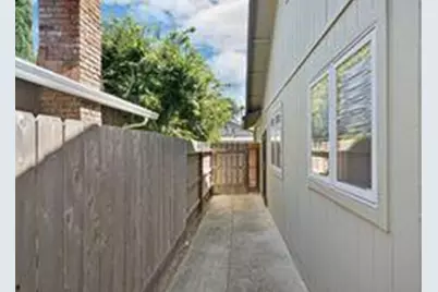 18975 Lambert Way, Lockeford, CA 95237 - Photo 21