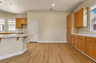 76 Portrait Ln, Patterson, CA 95363 - Photo 21