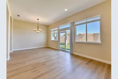 76 Portrait Lane, Patterson, CA 95363 - Photo 11