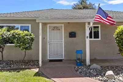 1032 Hawthorne Avenue, Modesto, CA 95350 - Photo 3