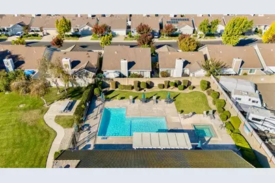 2340 St Lawrence Lane, Modesto, CA 95356 - Photo 35