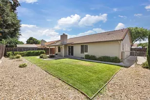 1860 Bristlecone Dr, Tracy, CA 95376 - Photo 33