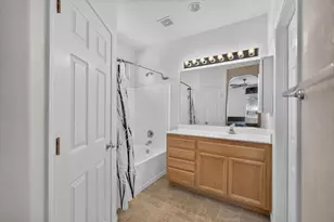 1824 Dawnelle Way, Sacramento, CA 95835 - Photo 29
