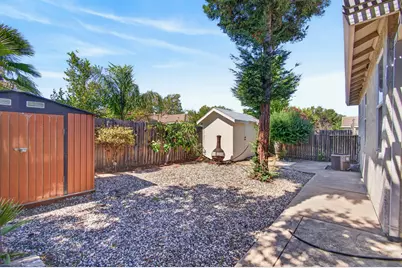 1824 Dawnelle Way, Sacramento, CA 95835 - Photo 33