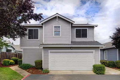6455 Laguna Mirage Lane, Elk Grove, CA 95758 - Photo 7