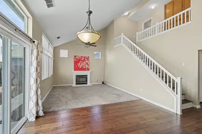 6455 Laguna Mirage Lane, Elk Grove, CA 95758 - Photo 5