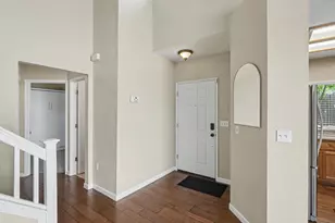 6455 Laguna Mirage Ln, Elk Grove, CA 95758 - Photo 7