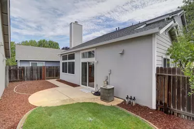 6455 Laguna Mirage Lane, Elk Grove, CA 95758 - Photo 33