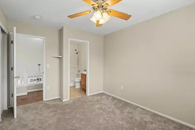 6455 Laguna Mirage Lane, Elk Grove, CA 95758 - Photo 29