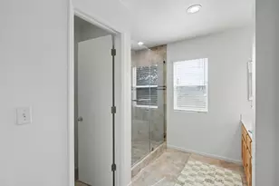 6455 Laguna Mirage Ln, Elk Grove, CA 95758 - Photo 25