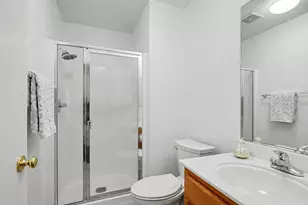6455 Laguna Mirage Ln, Elk Grove, CA 95758 - Photo 17