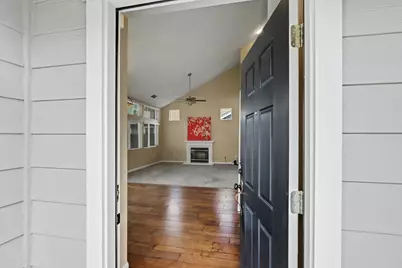 6455 Laguna Mirage Lane, Elk Grove, CA 95758 - Photo 3