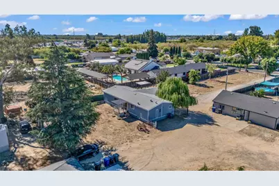 3430 E Redwood Road, Ceres, CA 95307 - Photo 35