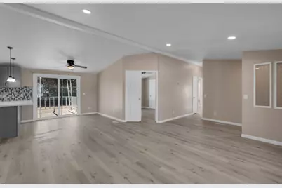 3430 E Redwood Road, Ceres, CA 95307 - Photo 21