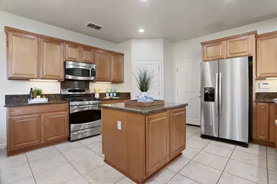 10547 Seahorn Drive, Stockton, CA 95219 - Photo 19