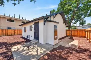 2296 Grove Ave, Sacramento, CA 95815 - Photo 29