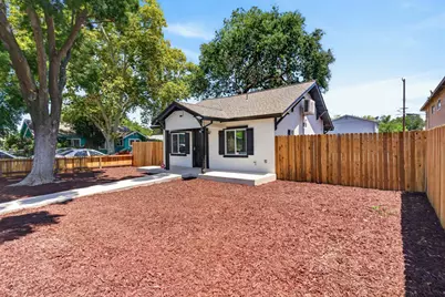 2296 Grove Avenue, Sacramento, CA 95815 - Photo 5