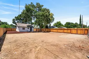 2296 Grove Ave, Sacramento, CA 95815 - Photo 27