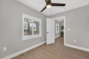 2296 Grove Ave, Sacramento, CA 95815 - Photo 15