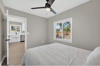 2296 Grove Avenue, Sacramento, CA 95815 - Photo 21